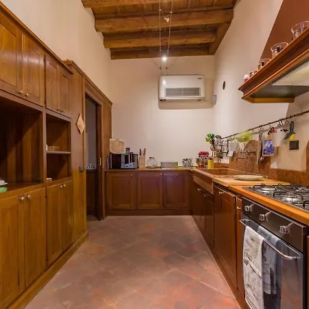 Apartment Magnificent 1800 In The Heart Of