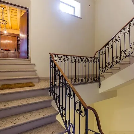 Magnificent 1800 In The Heart Of * Verona