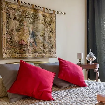 Apartment Magnificent 1800 In The Heart Of