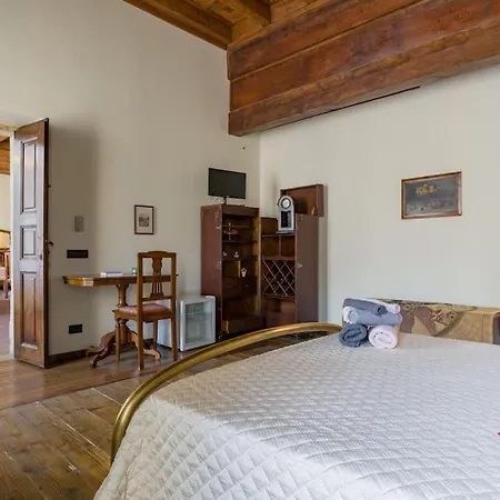 Apartment Magnificent 1800 In The Heart Of *
